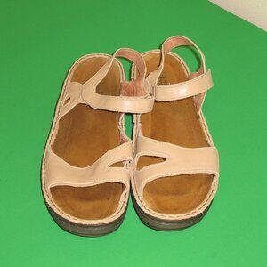 Naot  tan sandals size 42 , US 11